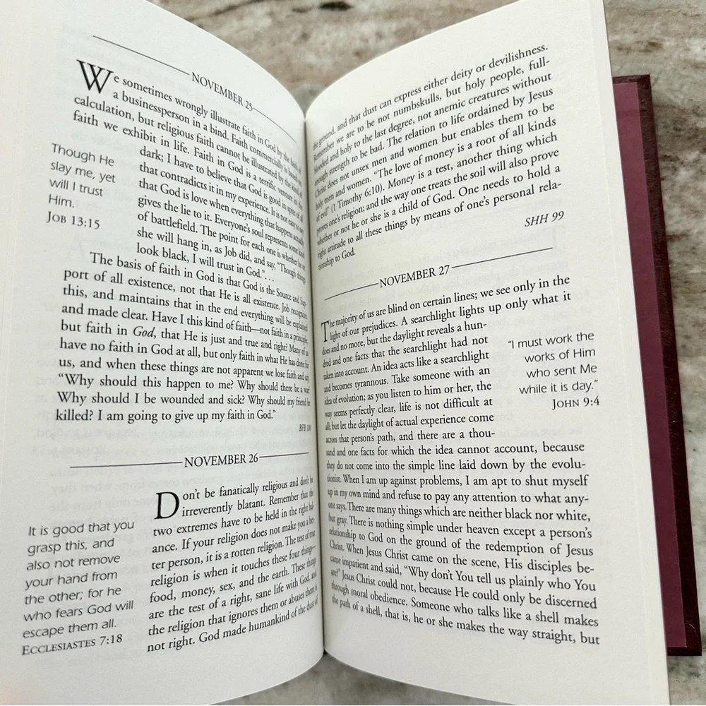 Daily Thoughts For Disciples-Oswald Chambers Christian Library Faith Book